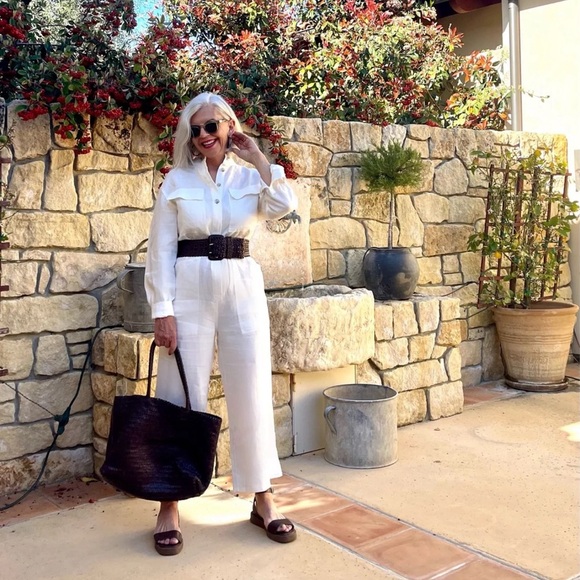 NWT! Banana Republic White Lisa Linen Wide Leg Jumpsuit - Small - Picture 2 of 6